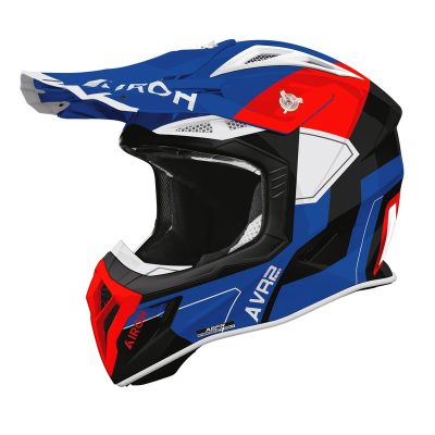 Motocyklowy kask Airoh Aviator Ace 2 w kolorach niebieskim i czerwonym widziany z boku.